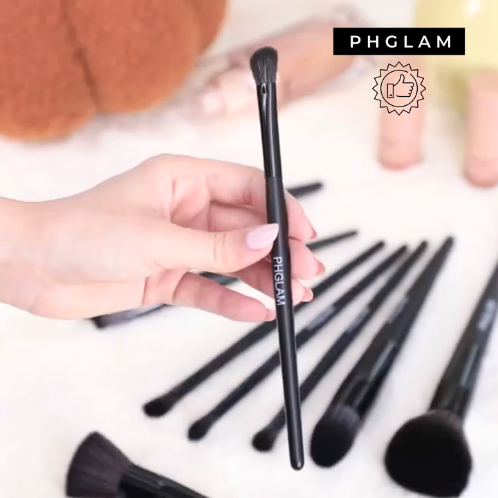 2025 Beauty Trends: Must-Know Looks & How to Nail Them with Just Brushes